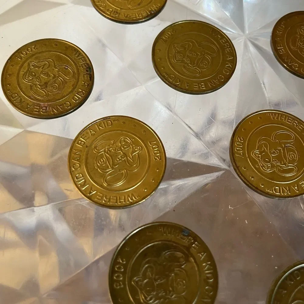 2007 Chuck E. Cheese Coins Lot of 24
